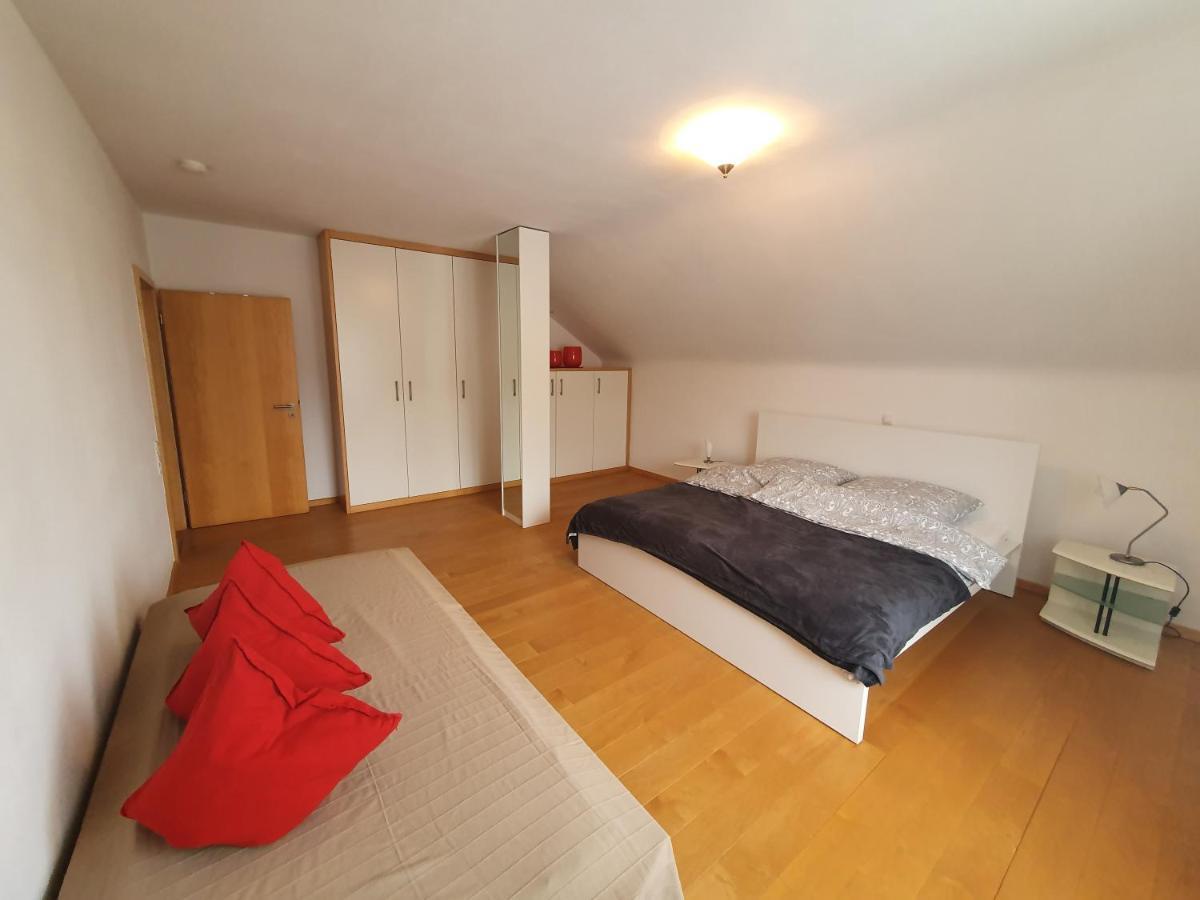 Ferienwohnung Nussbaum Merzig Buitenkant foto